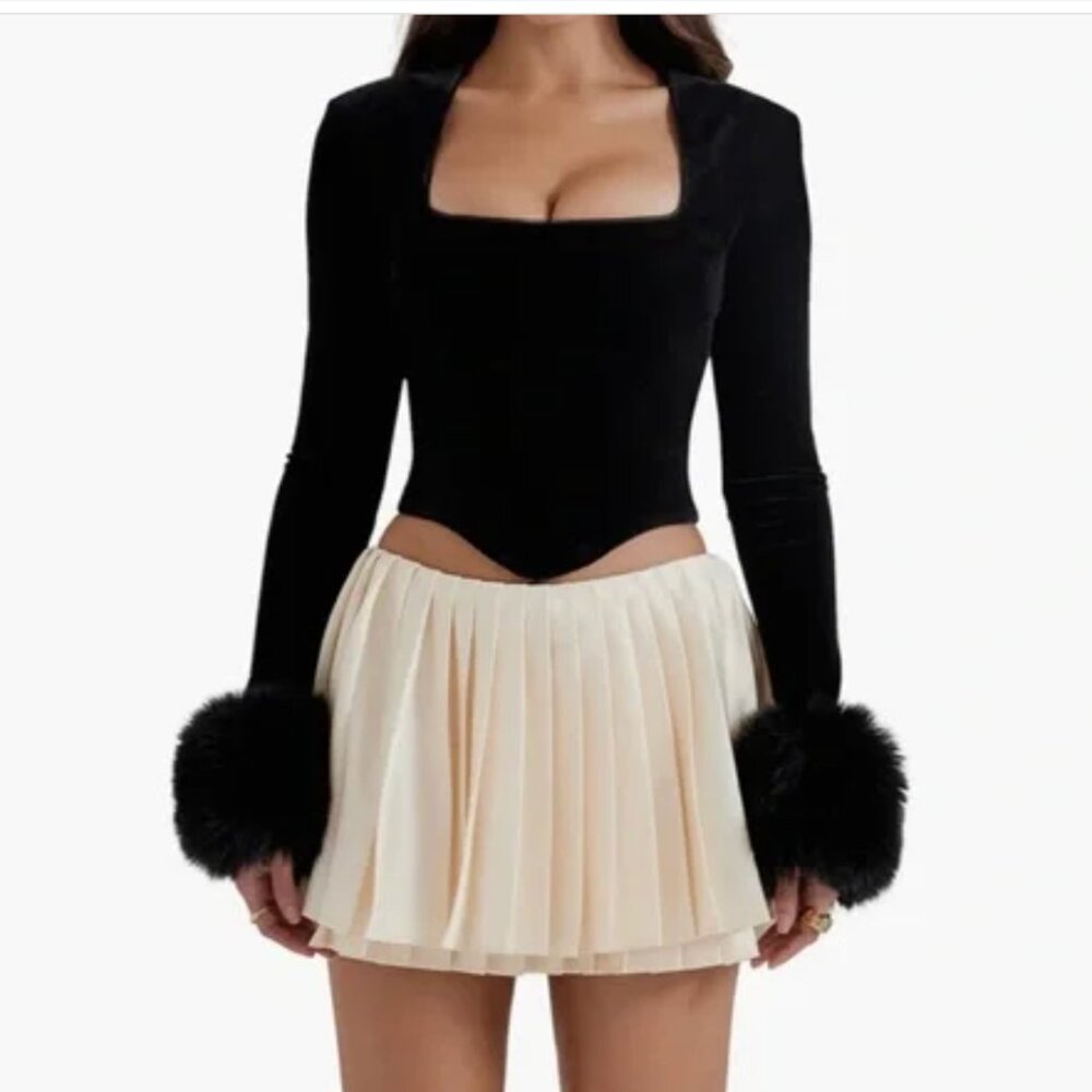 HOUSE OF CB Catriona Faux Fur Long Sleeve Corset Top Size Large